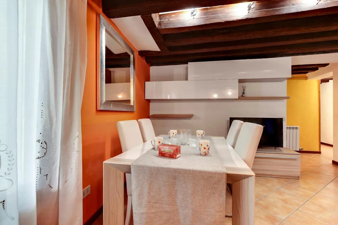Ca'Pedrocchi By Bricola Apartments Венеция 0*,  Италия