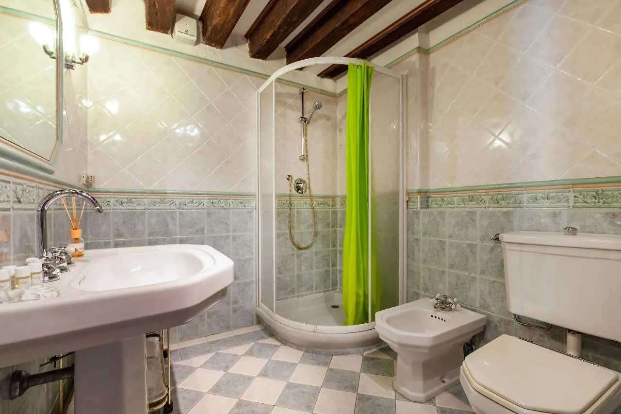 Ca'Pedrocchi By Bricola Apartments Venice